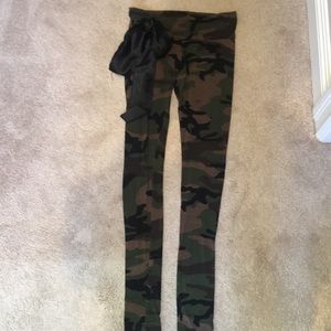 Sold out, Camo cute booty lounge stretch legging